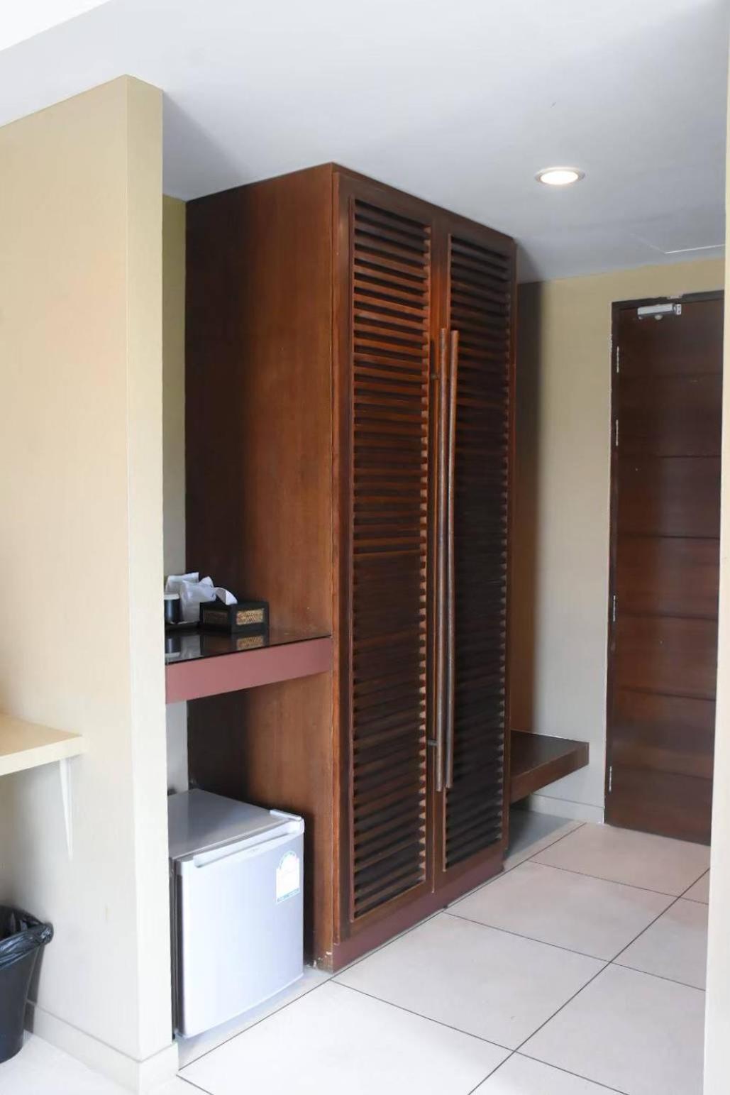 Coco Boutique Hotel Patong Exterior photo