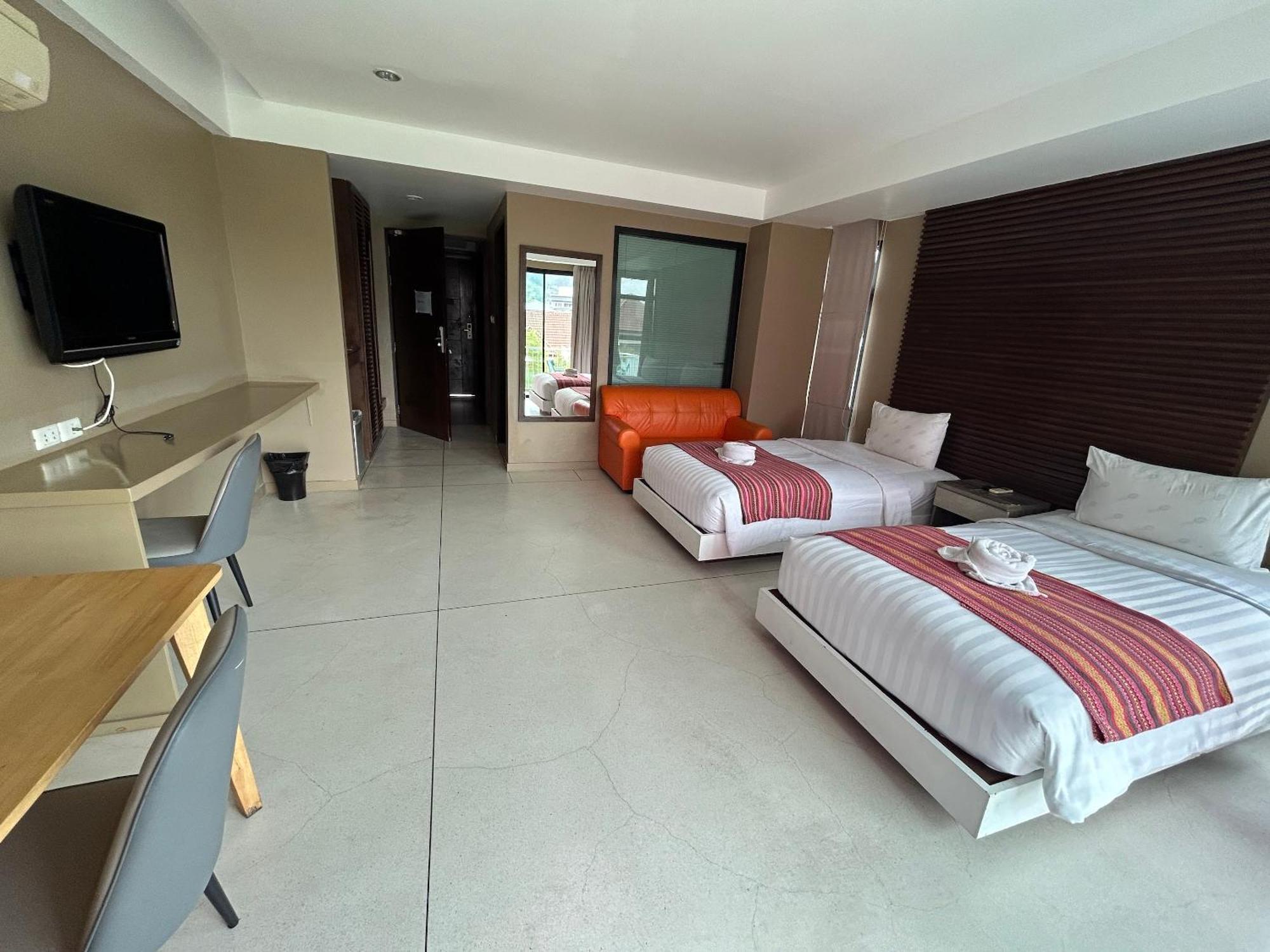 Coco Boutique Hotel Patong Room photo
